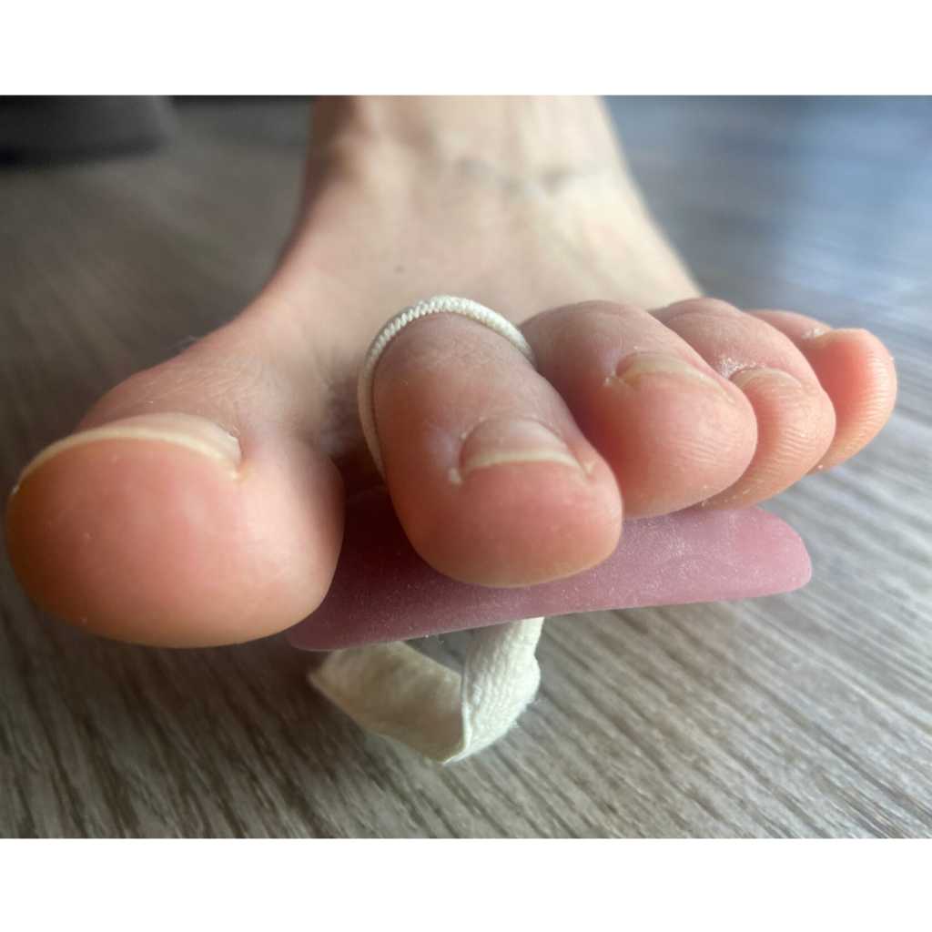 Hammer Toe Splint - adjustable gel crest pad - DrGaffneyBestFoot